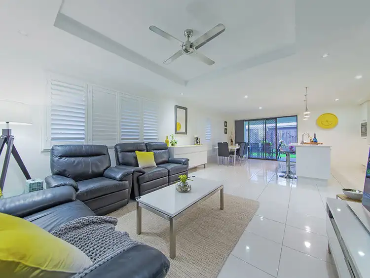 Second view of Homely house listing, 14 Ribblesdale Place, Gumdale QLD 4154