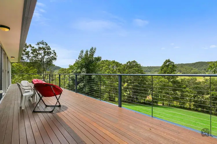 8 Thompson Road, Ross Creek QLD 4570