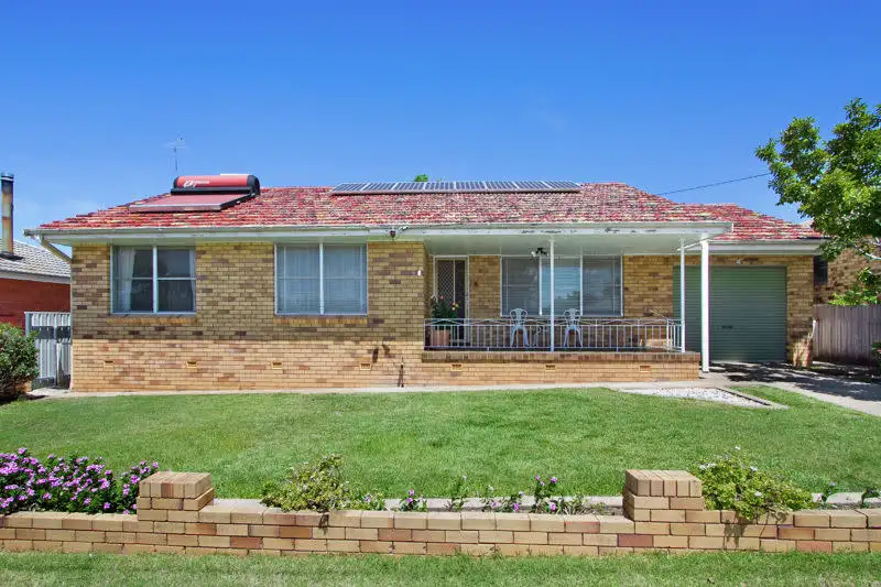 Main view of Homely house listing, 6 Oak Street, Tamworth NSW 2340