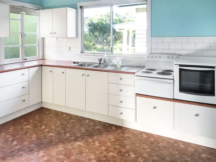 Second view of Homely house listing, 20 Lumley Street, Upper Mount Gravatt QLD 4122