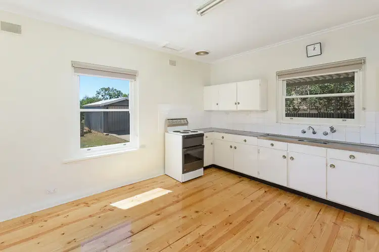 Fifth view of Homely house listing, 6 Jarvis Avenue, Murray Bridge SA 5253