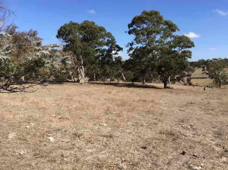Archer Hill Road, Highland Valley SA 5255