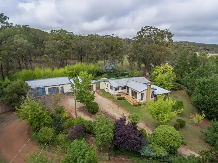 162 Herbert Park Road, Armidale NSW 2350