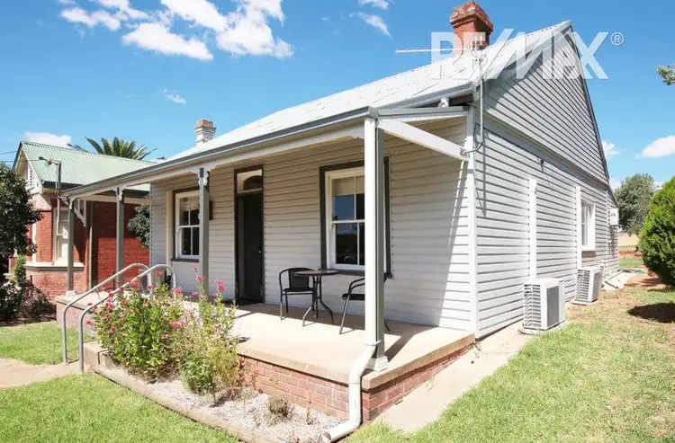 34 Kemp Street, Junee NSW 2663