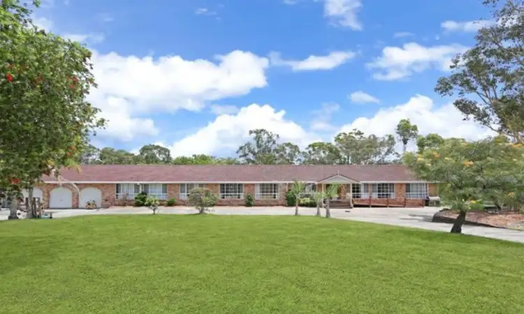 41 Larapinta Drive, Wyee Point NSW 2259