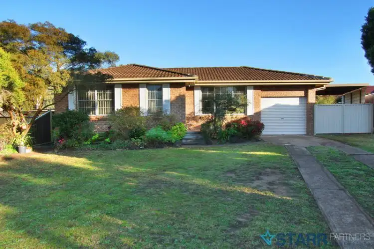 4 Seta Close, St Clair NSW 2759