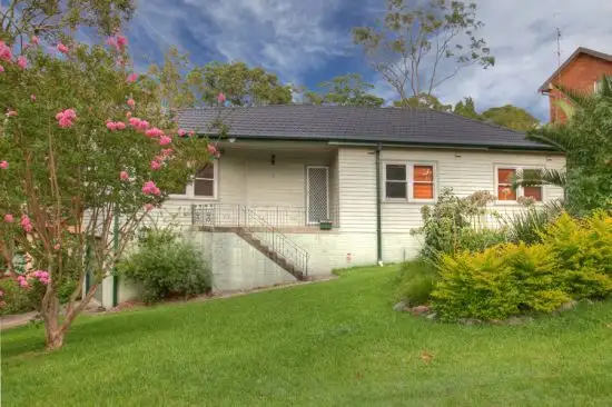 2 Hollywood Pde, New Lambton Heights NSW 2305