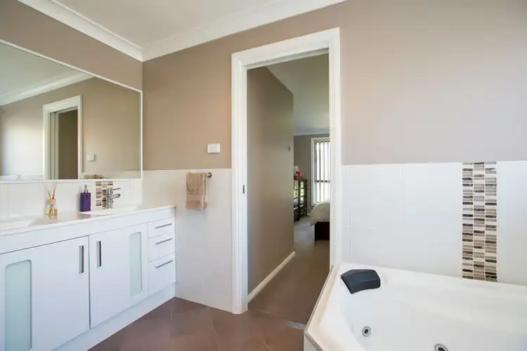 Sixth view of Homely house listing, 21 Grand Meadows Drive, Tamworth NSW 2340