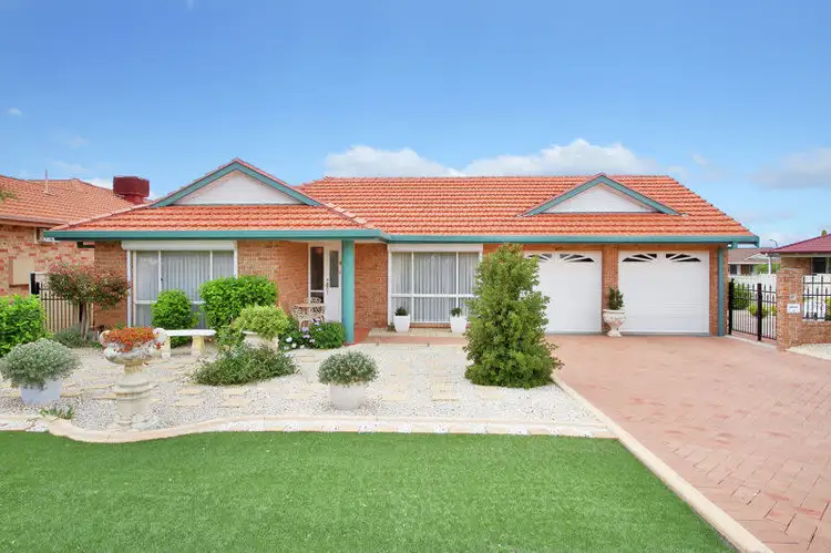 Main view of Homely house listing, 4 Stratford Place, Tamworth NSW 2340