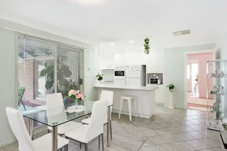 Fifth view of Homely house listing, 4 Stratford Place, Tamworth NSW 2340