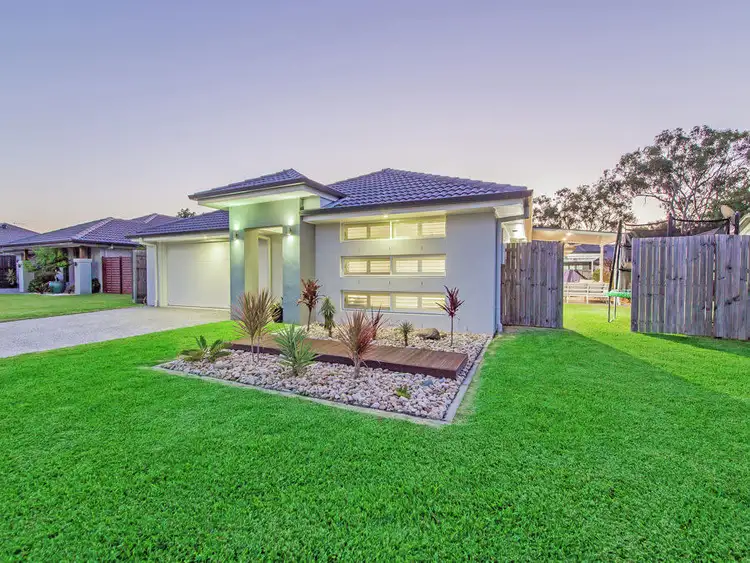 Second view of Homely house listing, 12 Harrogate Place, Gumdale QLD 4154