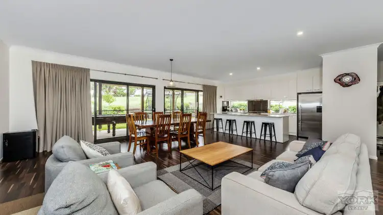 Fourth view of Homely house listing, 8 Gilbert Court, Highfields QLD 4352