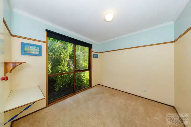 Fifth view of Homely house listing, 4 Kratzmann Court, Kearneys Spring QLD 4350