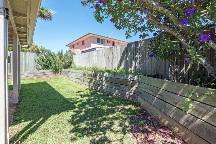 Fifth view of Homely unit listing, 3/7 Suzanne Court, Kearneys Spring QLD 4350