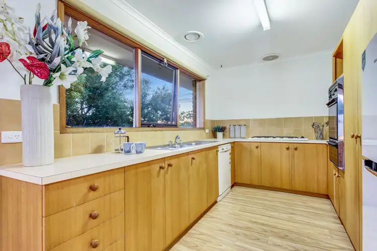 Sixth view of Homely house listing, 10 Allumba Drive, St Helena VIC 3088