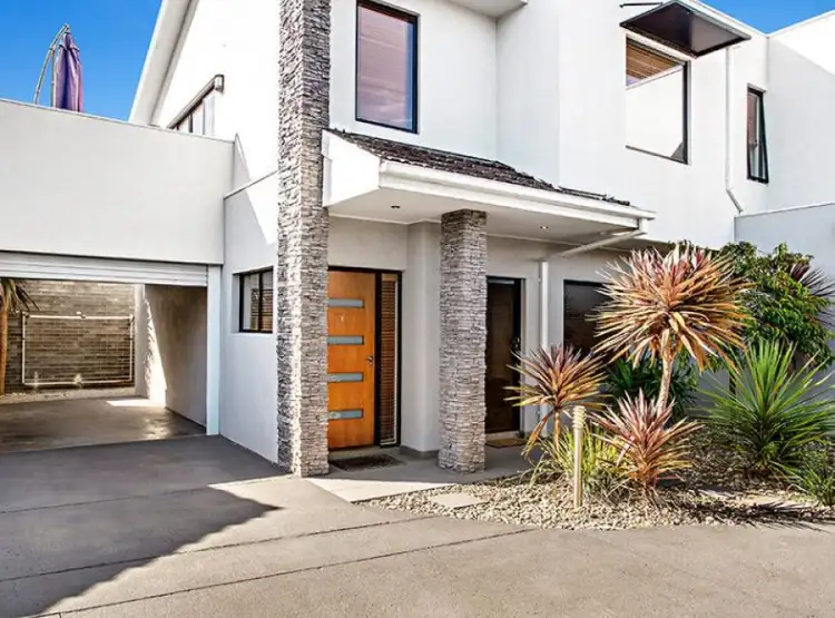 Main view of Homely apartment listing, 2/27 Mitchell Street, Brunswick VIC 3056