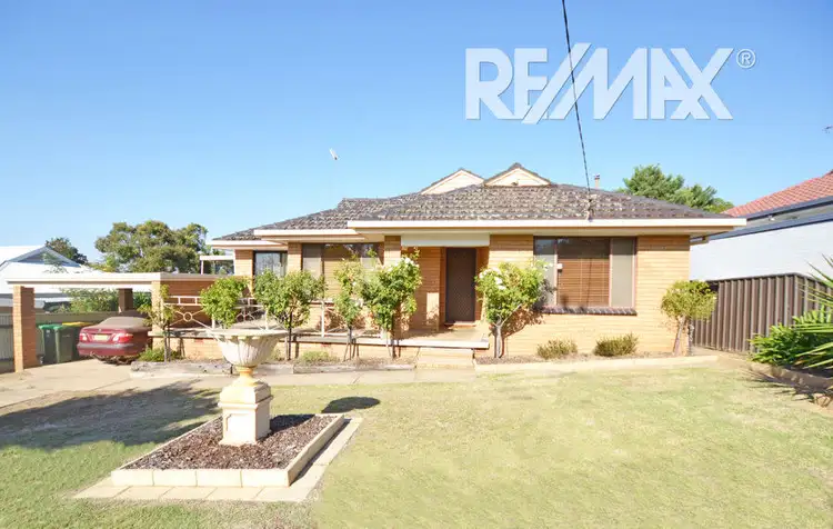 74 Stanley Street, Kooringal NSW 2650