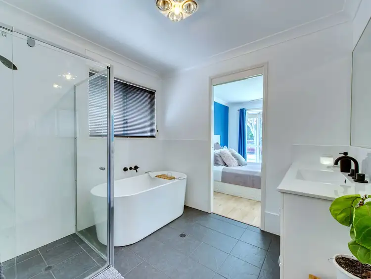 Sixth view of Homely house listing, 19 Dampier Cr, Forest Lake QLD 4078