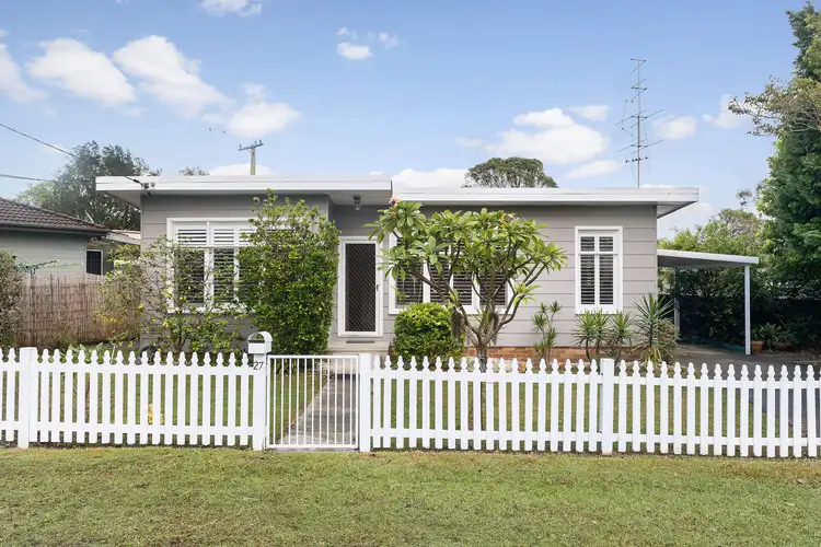 27 Leichhardt Road, Gorokan NSW 2263