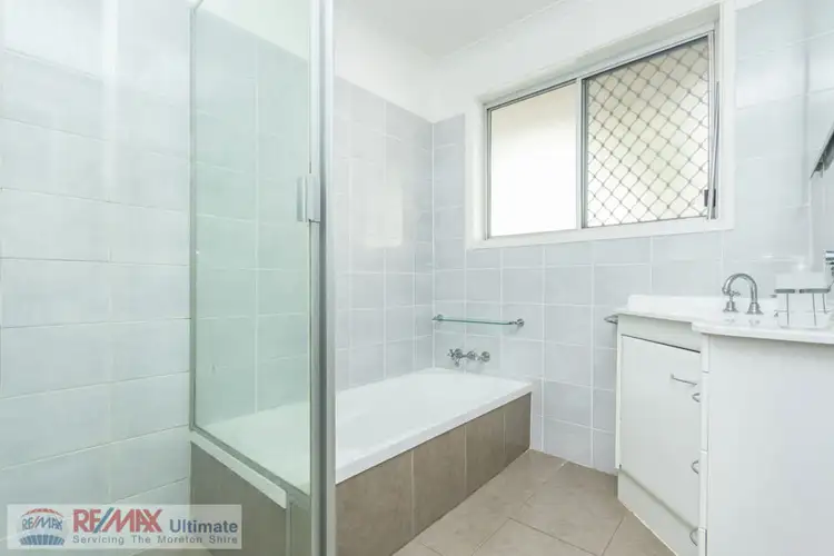 Fifth view of Homely house listing, 8 Arrakune Crescent, Kallangur QLD 4503
