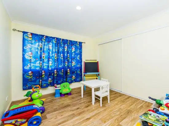 Sixth view of Homely house listing, 4 Dell Court, Caboolture QLD 4510