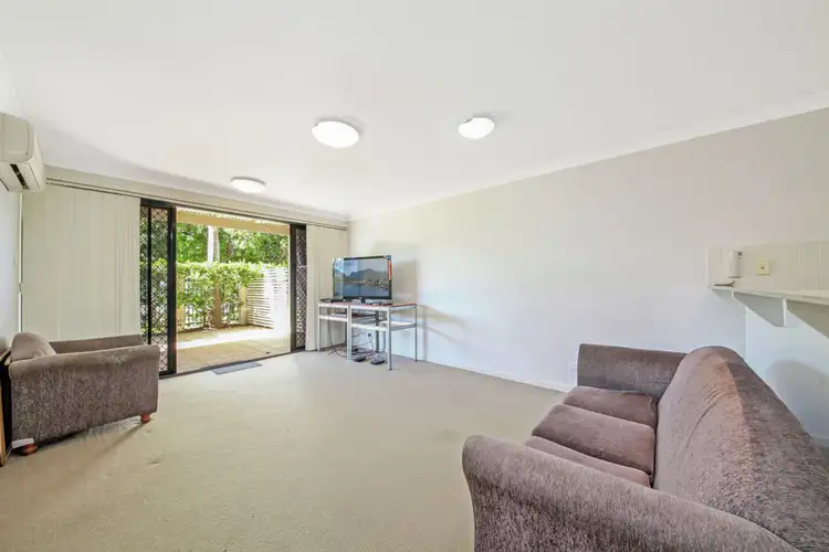 Second view of Homely unit listing, 20/3 Rock Street, Scarborough QLD 4020