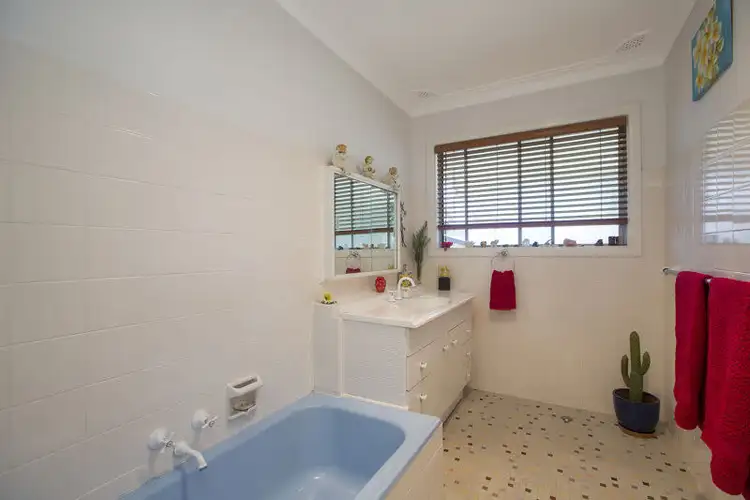 Sixth view of Homely house listing, 18 Diane Street, Tamworth NSW 2340