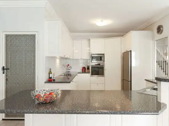 Fifth view of Homely house listing, 10 Clearview Close, Kuraby QLD 4112