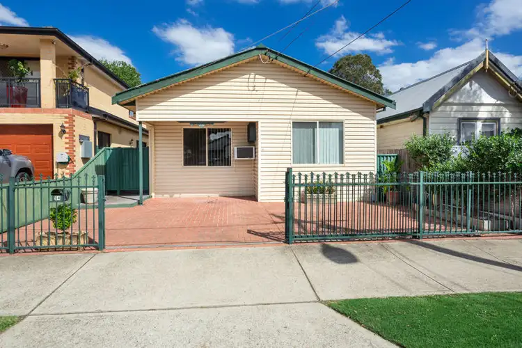 64 Mona St, Auburn NSW 2144