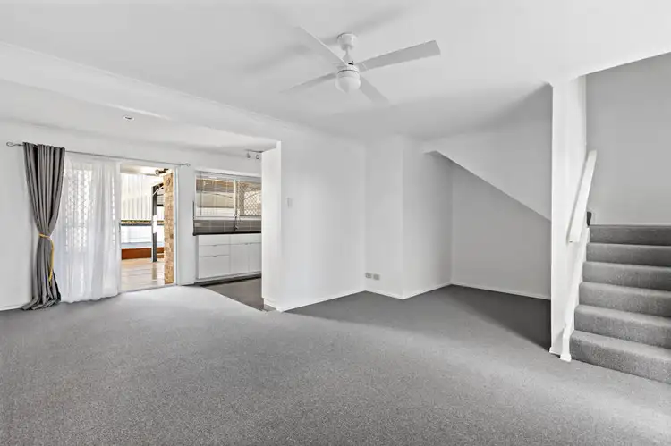 2/54 Monash Road, Loganlea QLD 4131