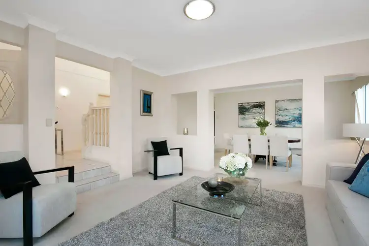 Third view of Homely house listing, 5 Juniper Close, Chapel Hill QLD 4069