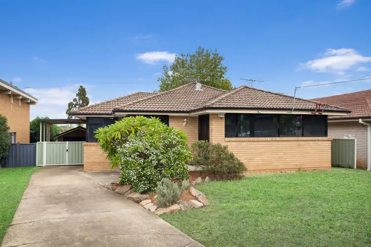 32 Grevillea Crescent, Greystanes NSW 2145