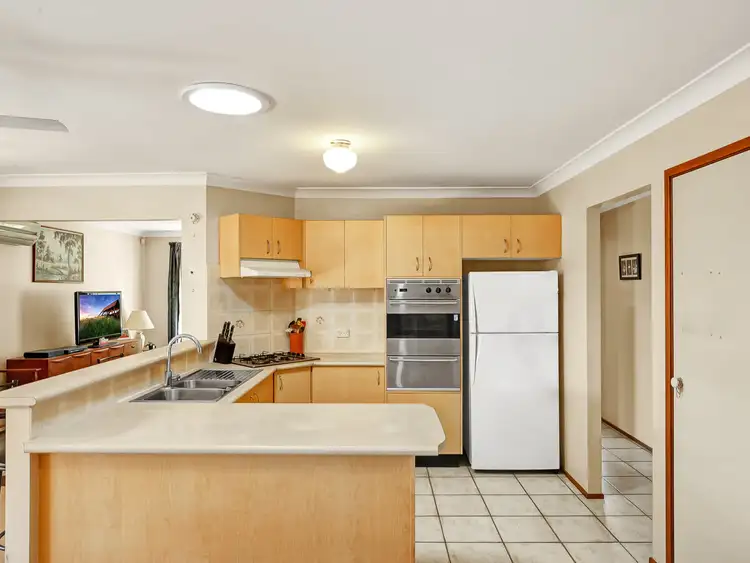 Fourth view of Homely house listing, 21 Joan Pl, Currans Hill NSW 2567