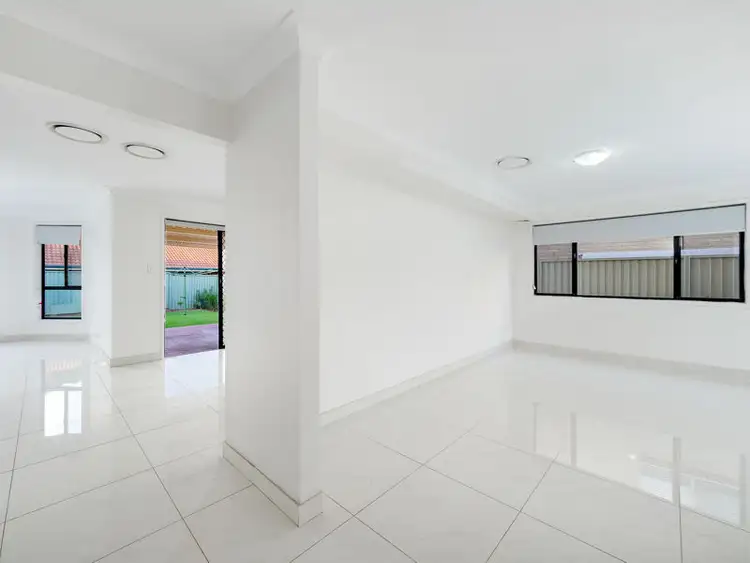 Fourth view of Homely house listing, 8 Dienelt Close, Glenwood NSW 2768