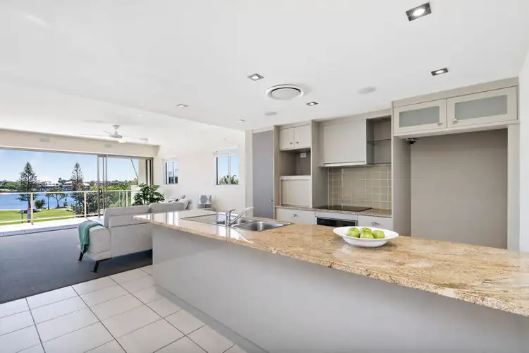 Fifth view of Homely unit listing, 8/38 Bahamas Circuit, Parrearra QLD 4575
