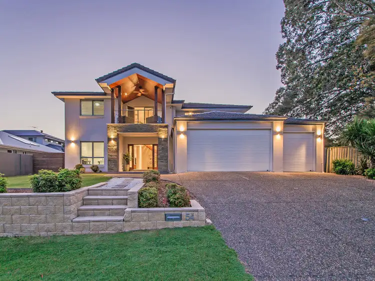 54 Sylvateere Crescent, Wakerley QLD 4154