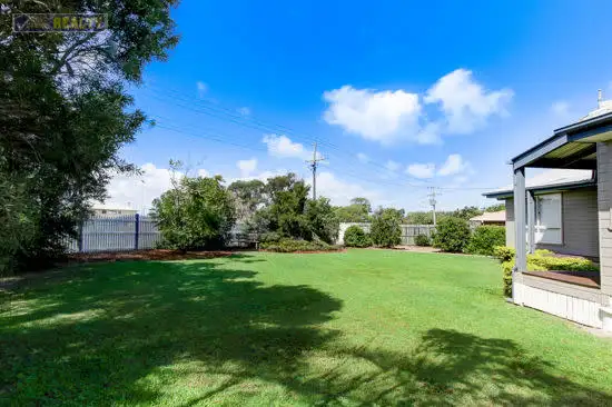 Seventh view of Homely house listing, 10 Walkers Road, Urangan QLD 4655