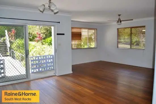 Fifth view of Homely house listing, 33 Seaview Street, South West Rocks NSW 2431