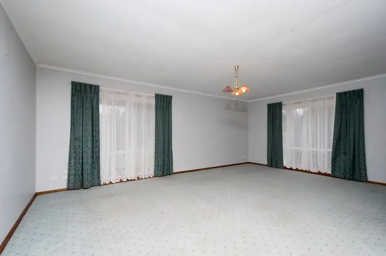 Second view of Homely house listing, 5 Starline Place, Mount Gambier SA 5290