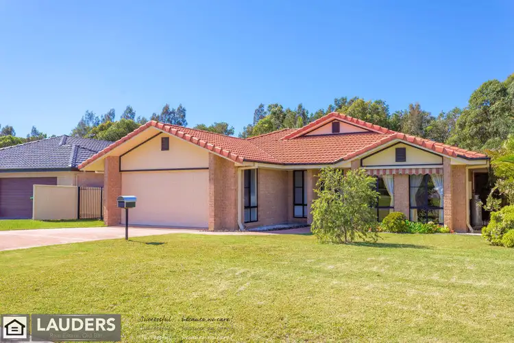 33 Ivy Crescent, Old Bar NSW 2430