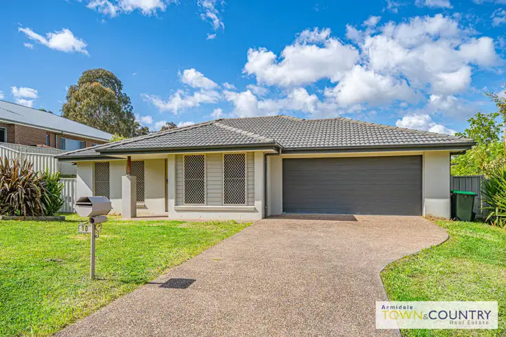 10 Grandview Crescent