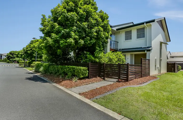 Main view of Homely villa listing, 37/80 McIntyre St,, Hendra QLD 4011