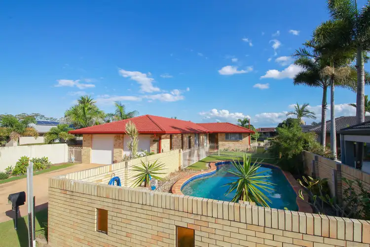 16 Coobowie Street, Broadbeach Waters QLD 4218