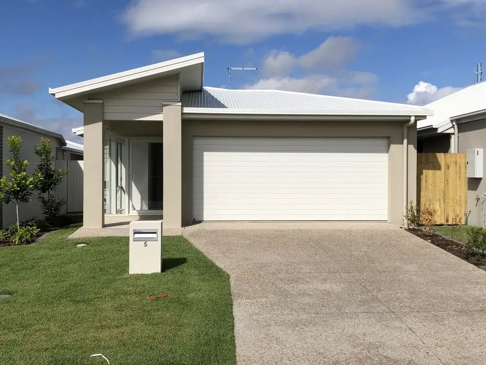 Main view of Homely house listing, 5 Newton Place, Baringa QLD 4551
