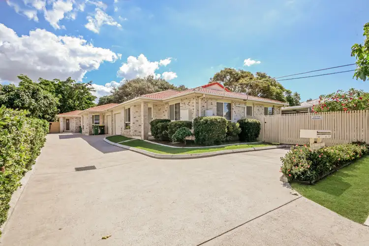 1/7 Samuel Street, Woody Point QLD 4019