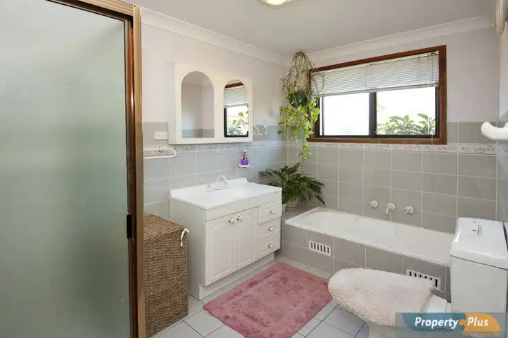 Fifth view of Homely house listing, 6 Newmoon Place, St Clair NSW 2759