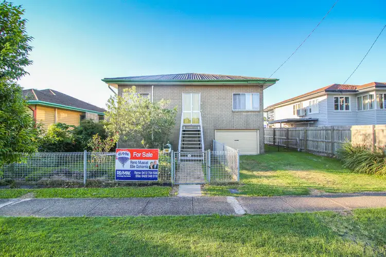 Second view of Homely house listing, 16 Crawford Rd, Wynnum West QLD 4178