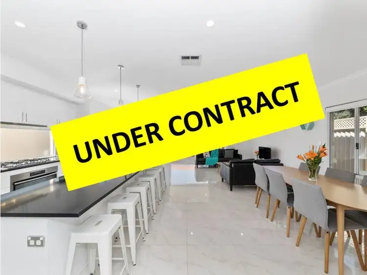 9a Burnett Road, Manning WA 6152