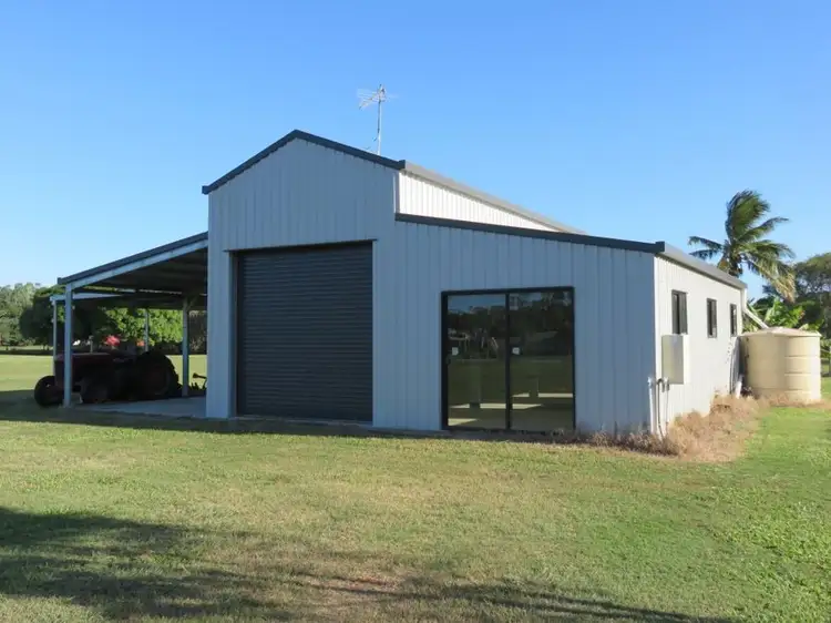12 BUNDESEN AVE, Midge Point QLD 4799