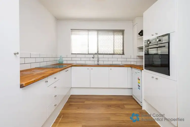 Fifth view of Homely unit listing, 2/83 Queen Street, Southport QLD 4215